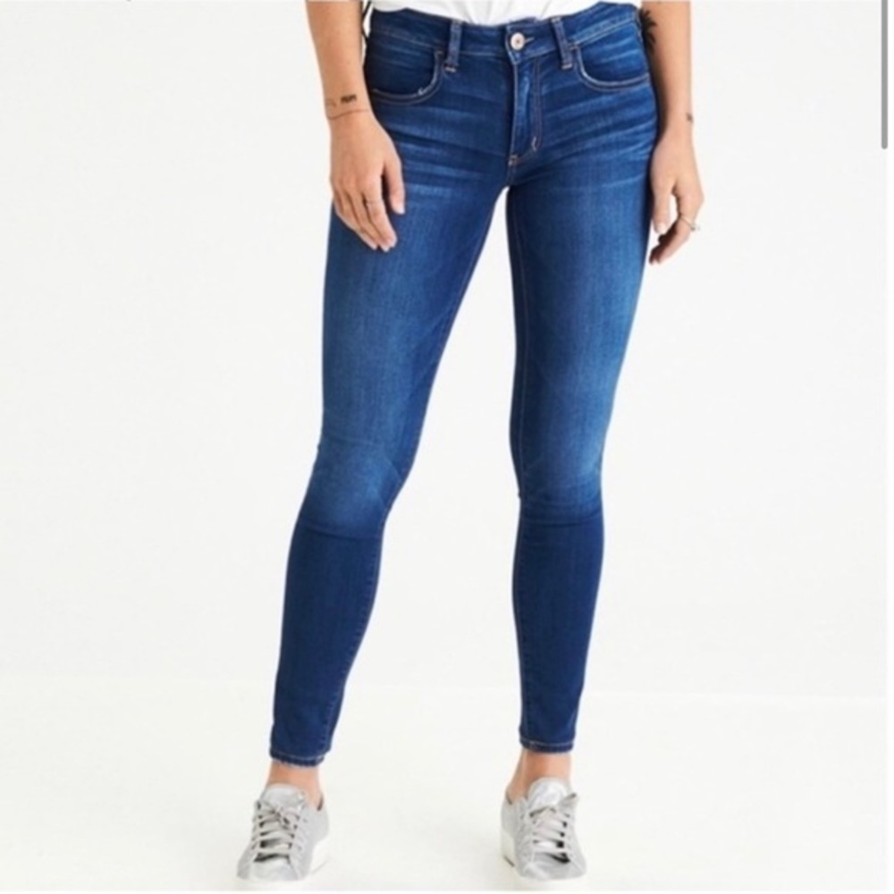 American Eagle Outfitters  Super Stretch X Jegging plum color 9 inch rise size 8